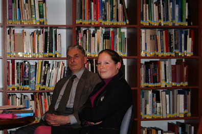 v.l.n.r.: Univ.-Prof. Gábor Türkés (Ungarische Akademie der Wissenschaften) und Dr. Orsolya Lénárt (AUB-MES)