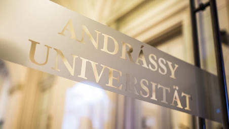 Andrássy Universität Budapest wählt neuen Rektor und bestätigt bisherigen Kanzler